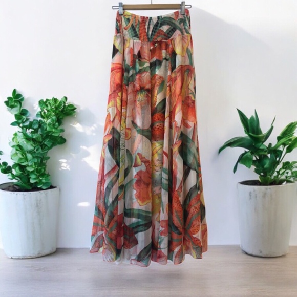 WHBM Drama Maxi Skirt - Picture 4 of 11